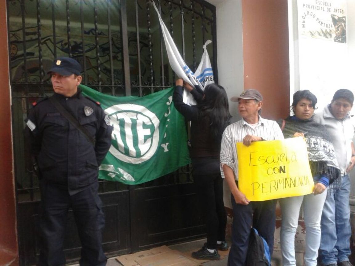 Escuela tomada