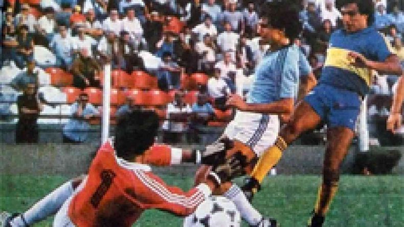 Altos Hornos Zapla contra Boca Altos Hornos Zapla contra Boca