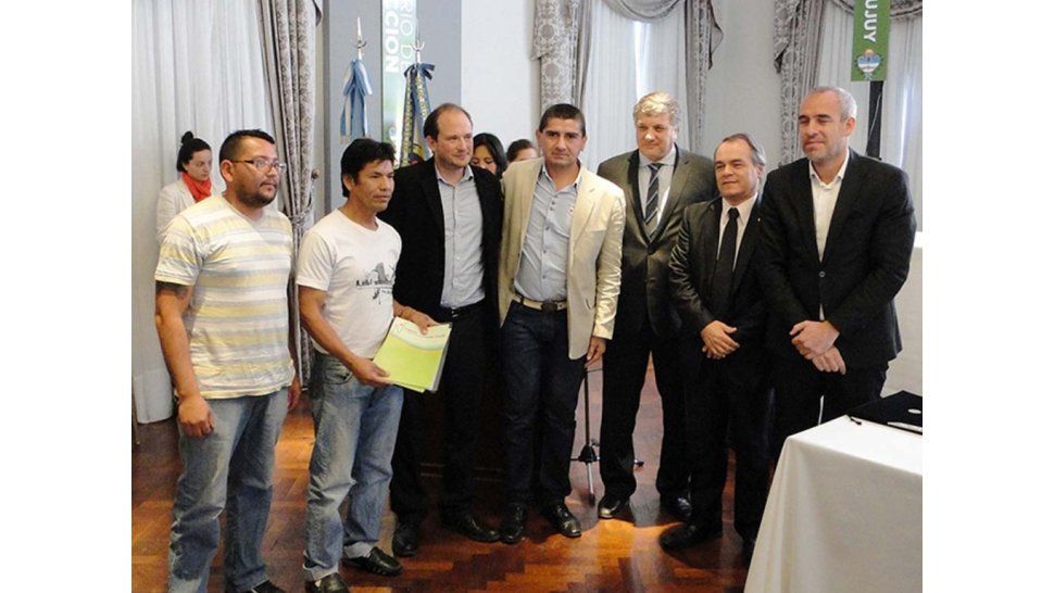 Romarovsky y representantes nacionales