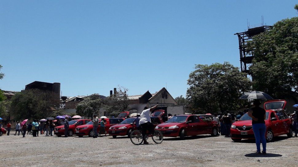 conmovedor entierro de los obreros muertos en el incendio del ingenio la esperanza