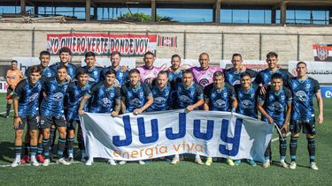 Gimnasia cayó ante Chacarita en su primer encuentro de visitante. Gimnasia cayó ante Chacarita en su primer encuentro de visitante.