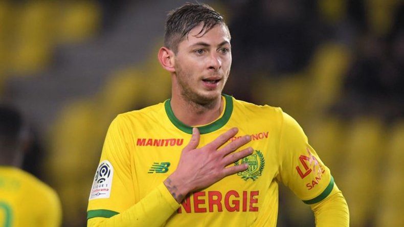 Reanudaron la búsqueda de la aeronave en la que viajaba Emiliano Sala