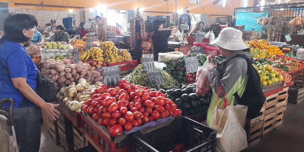 Precios de frutas y verduras en Jujuy. Precios de frutas y verduras en Jujuy.