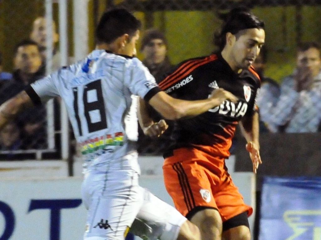 Empataron River y Olimpo