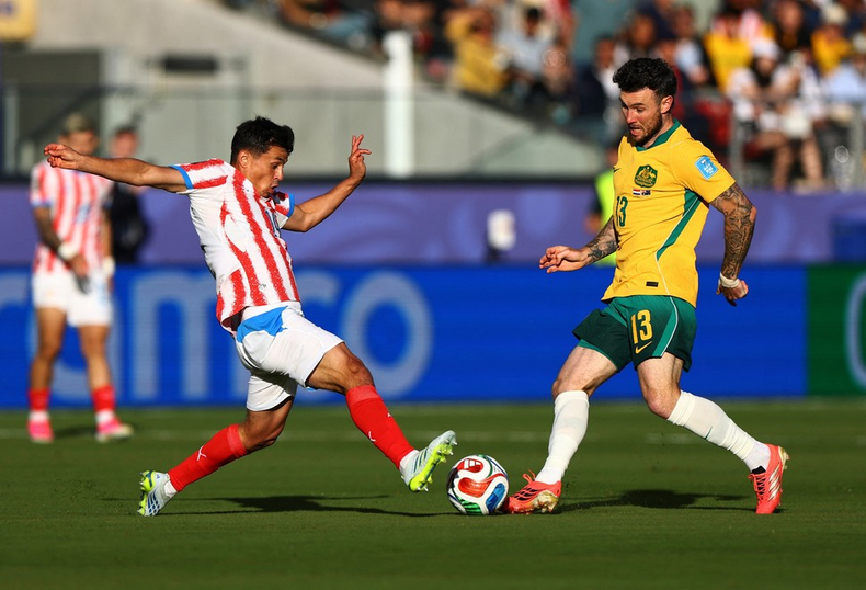 Paraguay ante Australia.