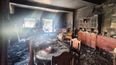 incendio en barrio malvinas: rescataron a un hombre de 78 anos y a un adolescente