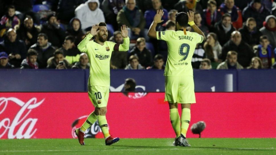 Messi brilló con un triplete en la goleada del Barcelona sobre el Levante