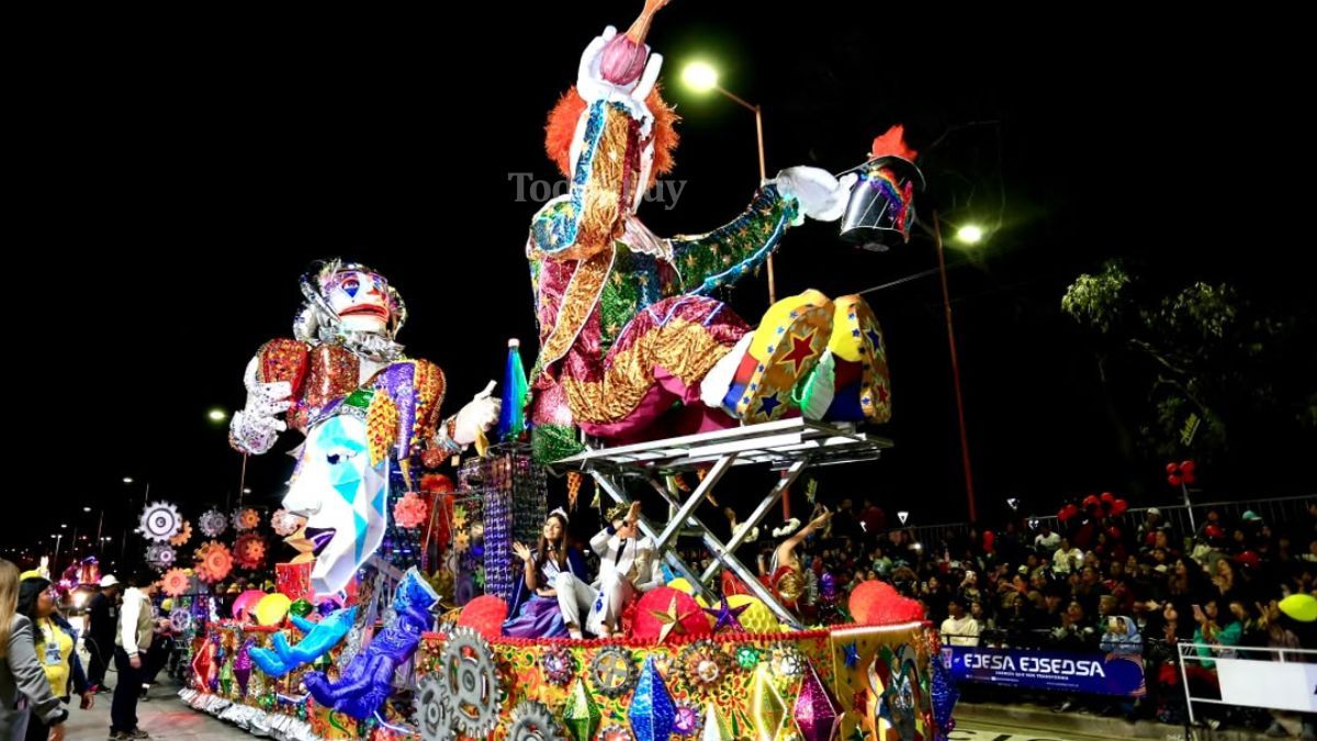 Último desfile de carrozas de la FNE 2026 con puntuación: horario y orden de pasada