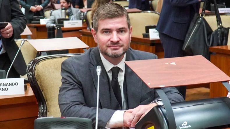 Federico Canedi presentó un proyecto para sancionar lasausencias de diputados en Jujuy