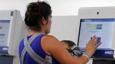 Agosto aumento de AUH