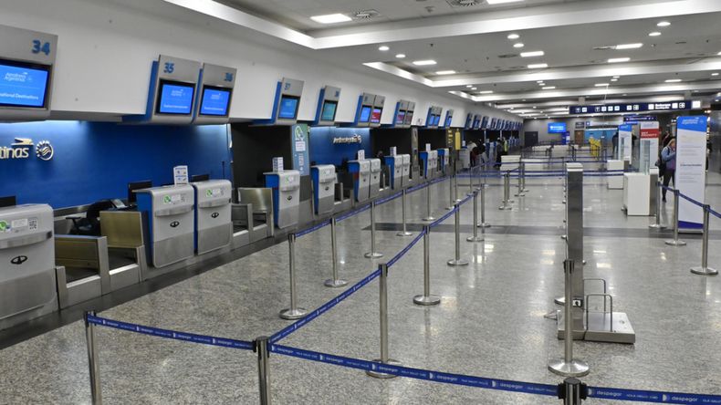 El Gobiernodictó la conciliación obligatoria para evitar el paro de pilotos