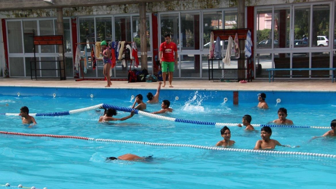 Todo Jujuy | pileta parque.jpg