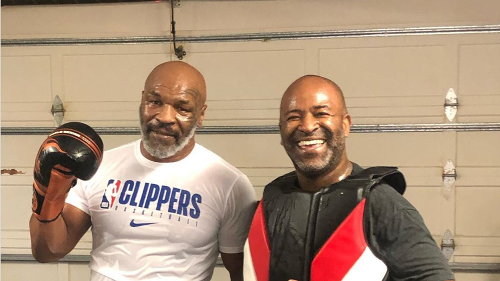 Mike Tyson entrenando para volver