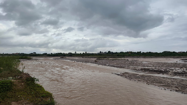 Hallaron un cuerpo en el río Perico y esperan la confirmación oficial de la identidad