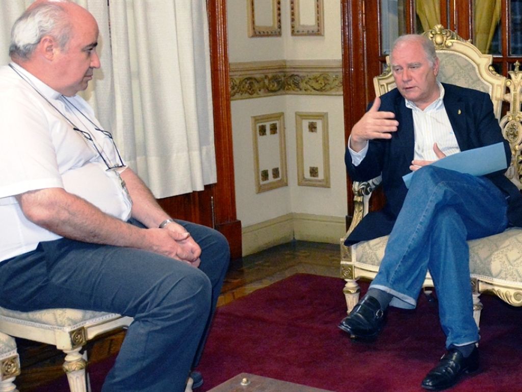 Reunión en el Obispado