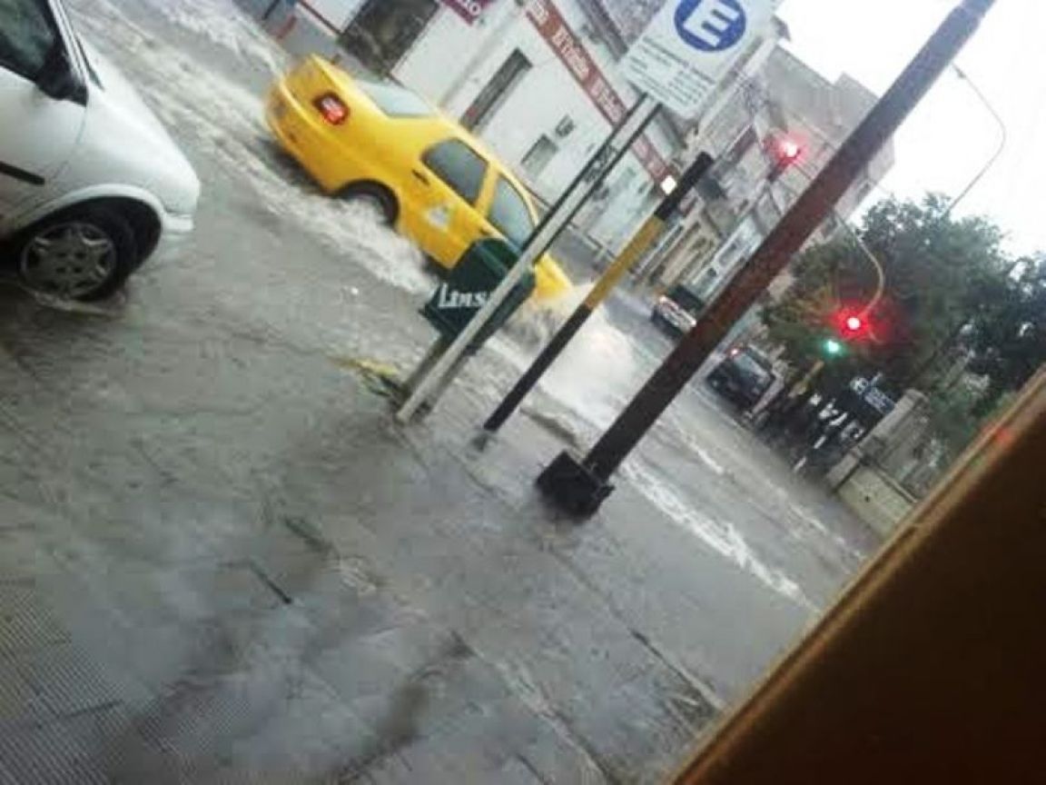 Lluvia en calle