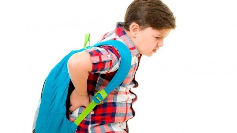 Las mochilas deben pesar el 10% del peso total del niño.