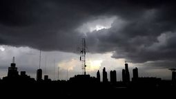 Tormenta de Santa Rosa: ¿Cuándo sucede y por qué se llama así?