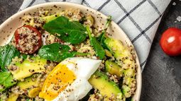 Alimentación: siete consejos para comer más saludable este 2024.