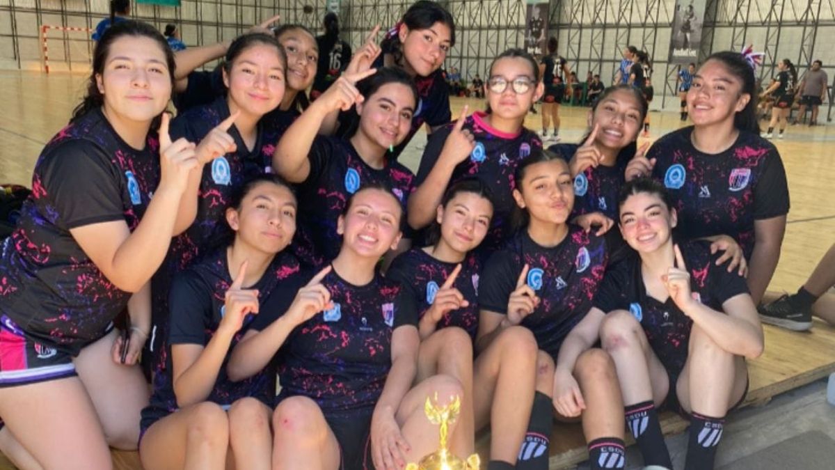 Universitariose consagró en el Nacional de handball&nbsp;