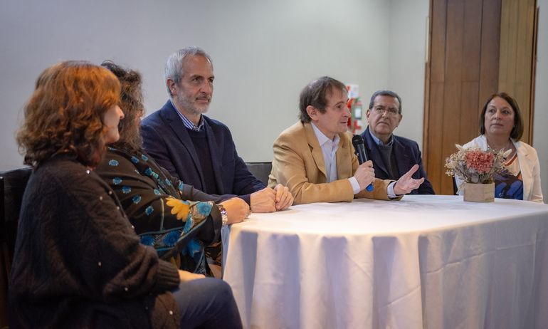 Abrió la 1ra Feria del Libro Jujuy en las Yungas Abrió la 1ra Feria del Libro Jujuy en las Yungas