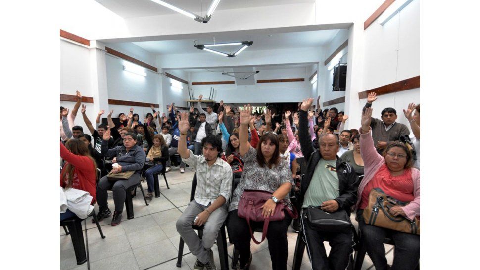 Votación en el Cedems