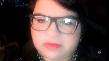 La maestra se encuentra con licencia médica a raíz de la cantidad de estudios médicos que deben efectuarle.
