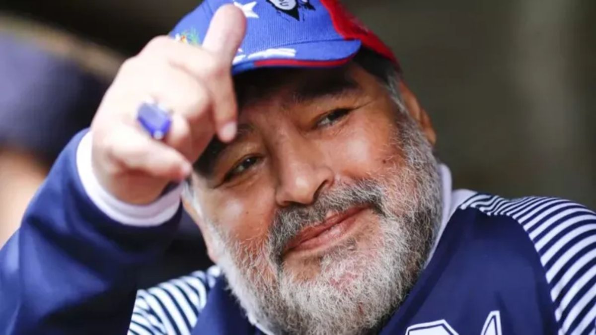 El 25 de noviembre de 2020 falleció Diego Armando Maradona a los 60 años.