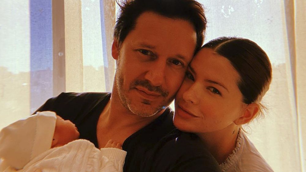 La China Suárez compartió una foto con Benjamín Vicuña y los hijos de Pampita