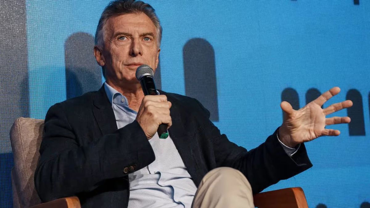 Mauricio Macri viajó a Brasil para participar en un foro económico.