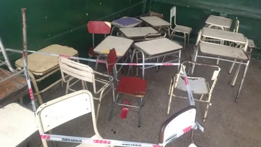 Un alumno de 13 años apuñaló en el pecho a una compañera de curso