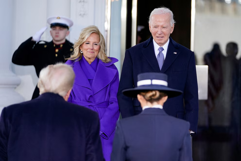 Joe Biden recibe a Donald Trump. Joe Biden recibe a Donald Trump.