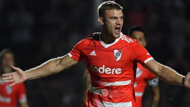 River Plate visita a Huracán
