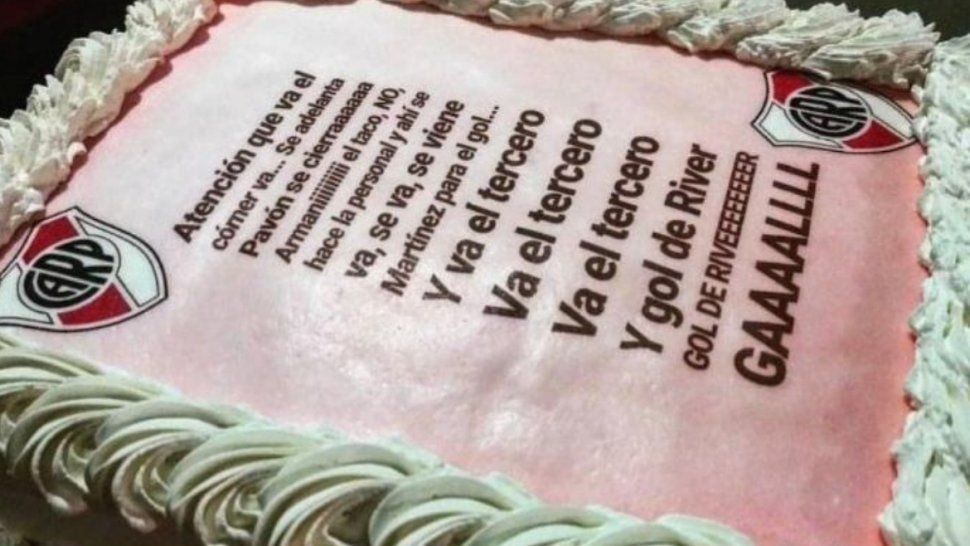 La fiebre de la Libertadores no pasa y esta fue la torta de cumpleaños de un fanático