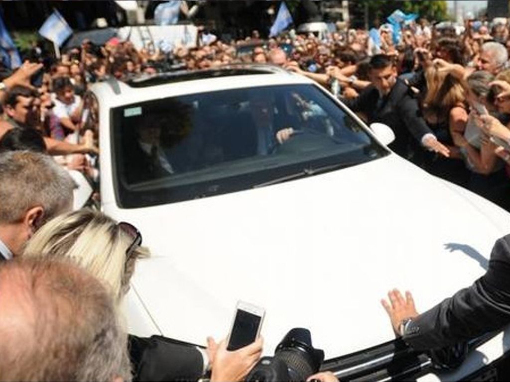 Macri llega al Congreso