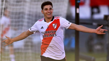 El Barcelona no es el único equipo importante que se interesa en Julián Álvarez.