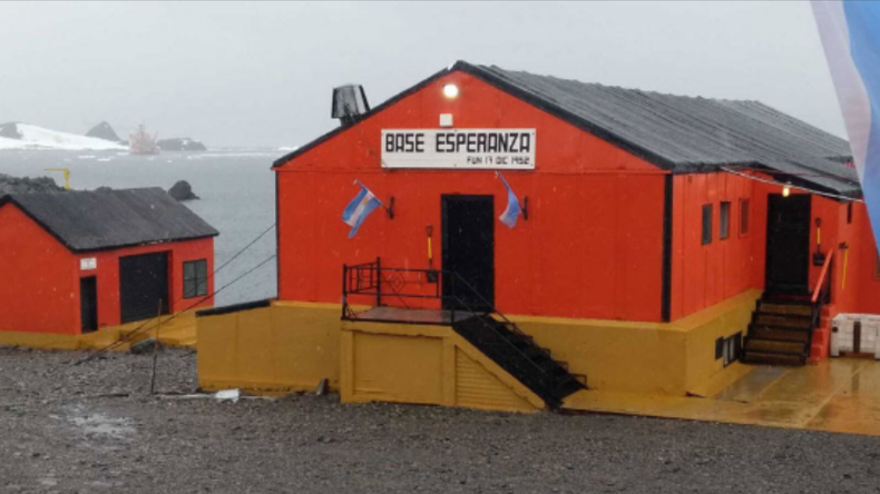 Jujeños en Base Esperanza - Antártida - Foto de archivo Jujeños en Base Esperanza - Antártida - Foto de archivo