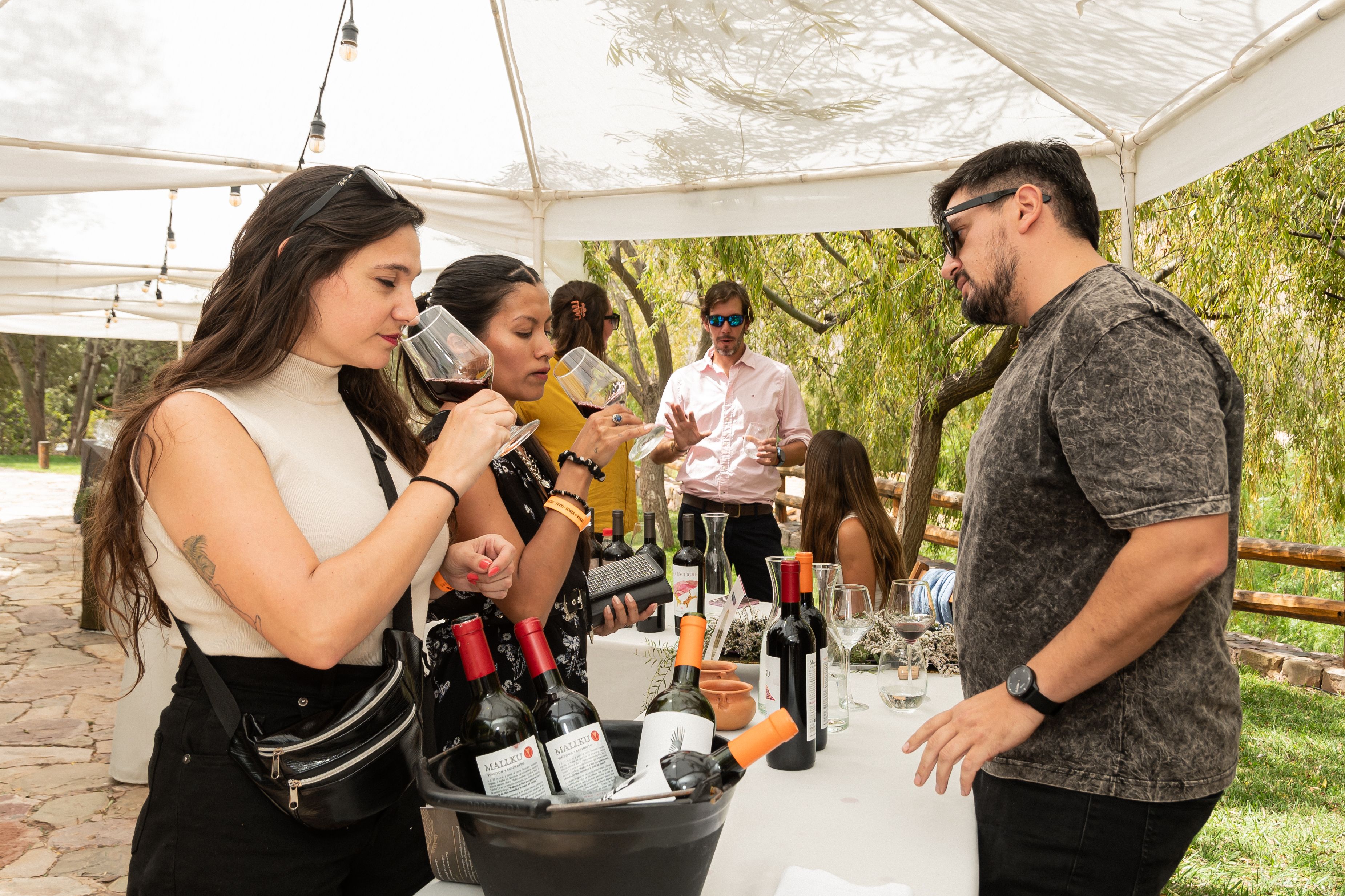 &nbsp;La Bodega El Bayeh llevará a cabo su sexta vendimia y de la mano la tercera edición.