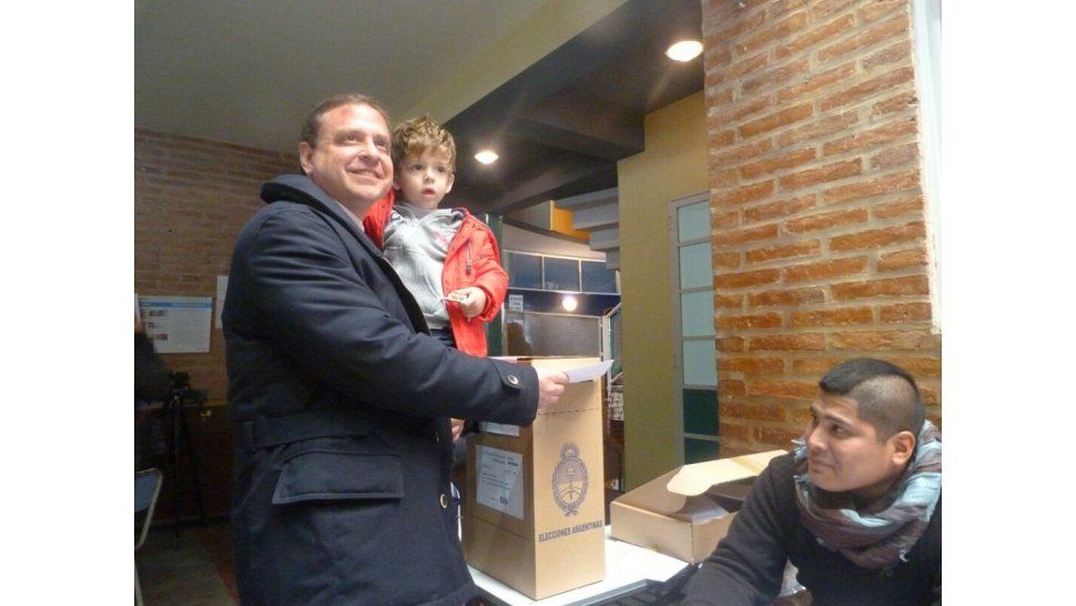 Votó Guillermo Snopek