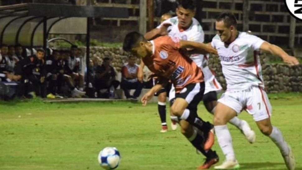 zapla volvio a perder y se complica en la tabla de posiciones
