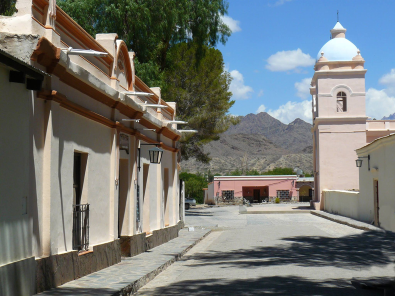 Seclantás, el mágico pueblo de Salta para descansar.