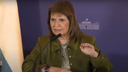 Patricia Bullrich presentó el proyecto de la Ley Antibarras