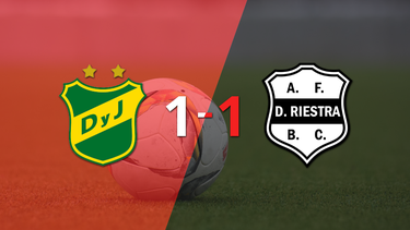 Defensa y Justicia rescató un empate agónico frente a Dep. Riestra