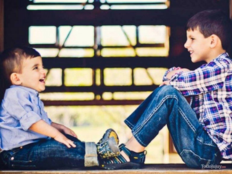 Hermanos menores