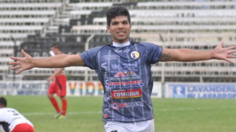 Lionel Altamirano en Altos Hornos Zapla