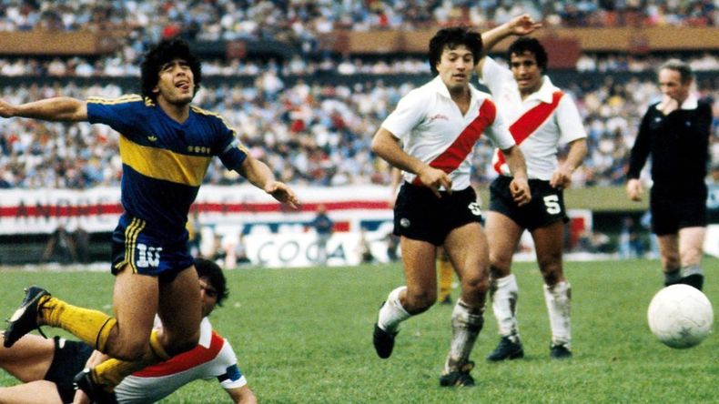 ¡Feliz cumple Diego!: las mejores fotos del más grande del fútbol argentino