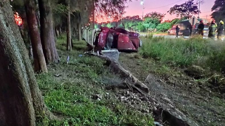 Hubo dos siniestros viales esta madrugada, en Palpalá y Perico con una víctima fatal en la ciudad siderúrgica.