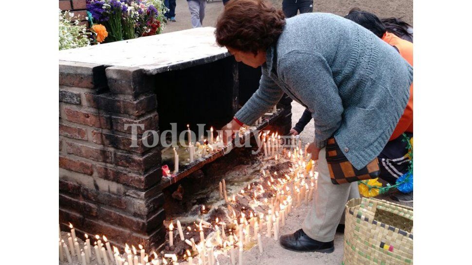Jujuy recuerda a sus fieles difuntos