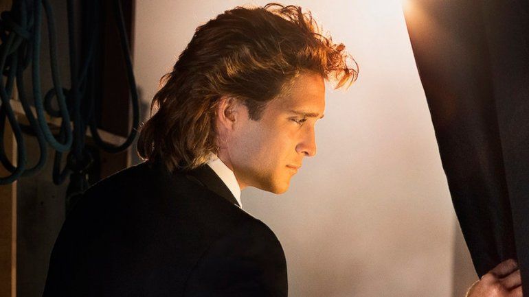 603568d48c499_la-serie-luis-miguel-telam.jpg
