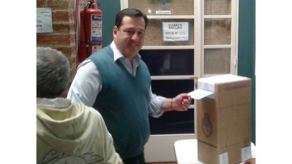 Votó Alejandro Snopek